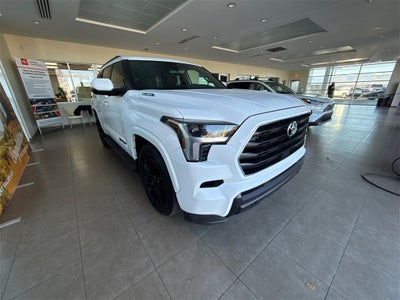 2025 Toyota Sequoia SR5