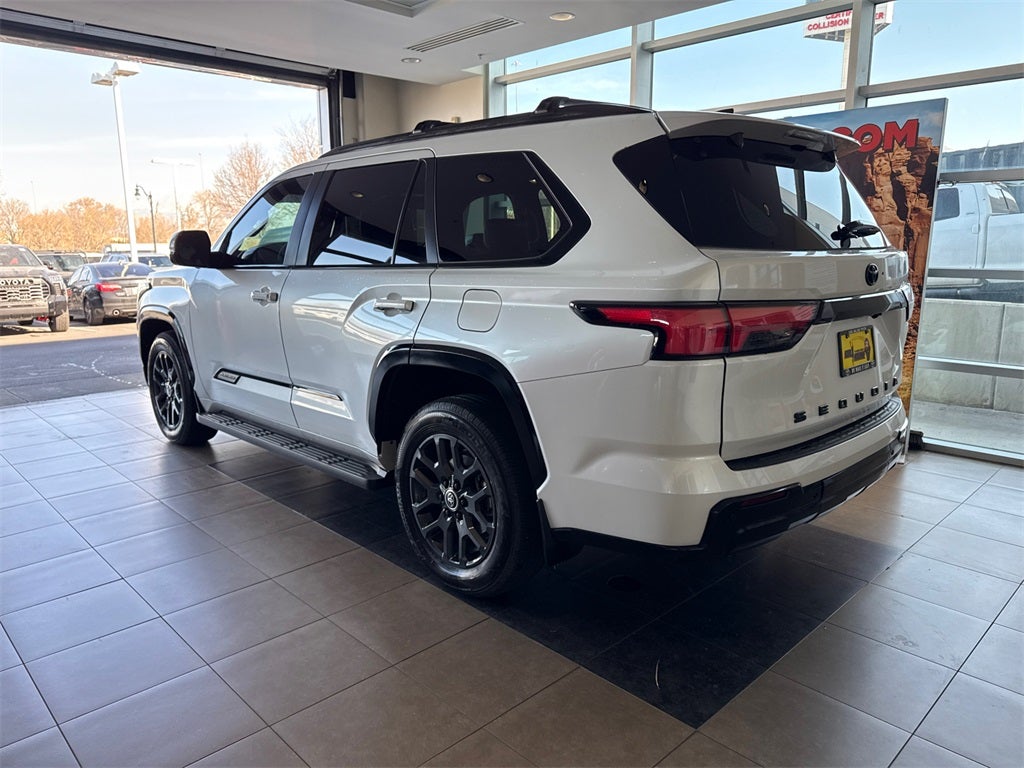 2024 Toyota Sequoia Platinum