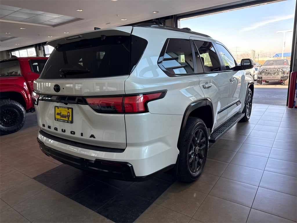 2024 Toyota Sequoia Platinum