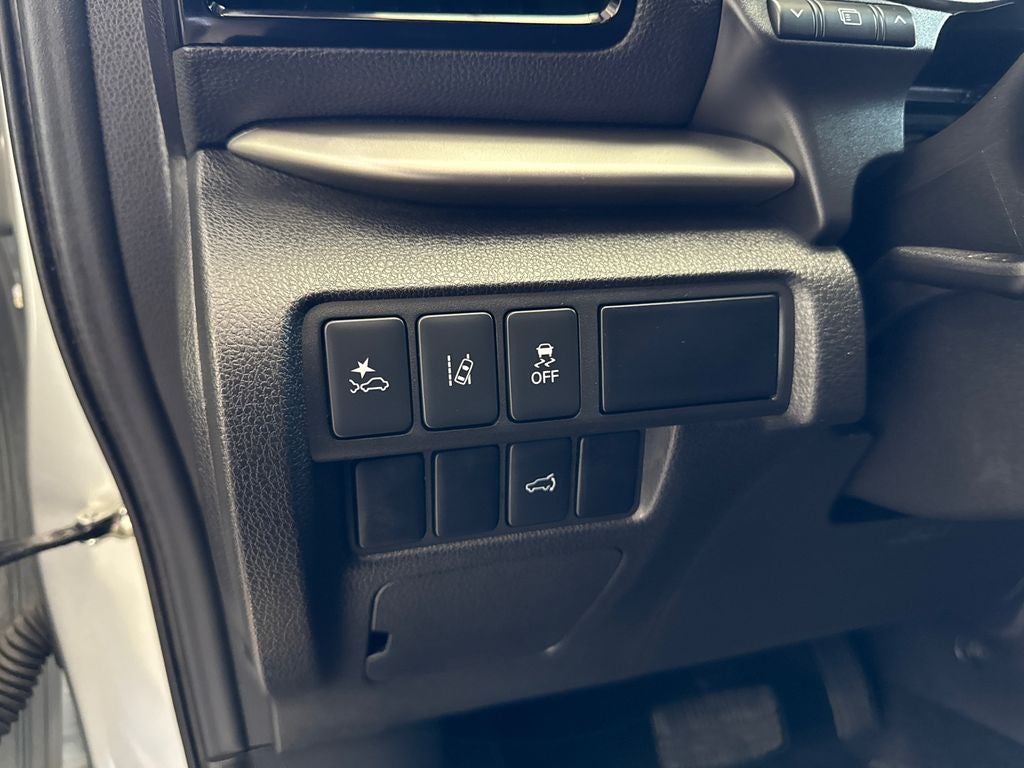 2025 Mitsubishi Eclipse Cross SE