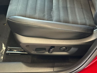 2025 Mitsubishi Outlander PHEV SE