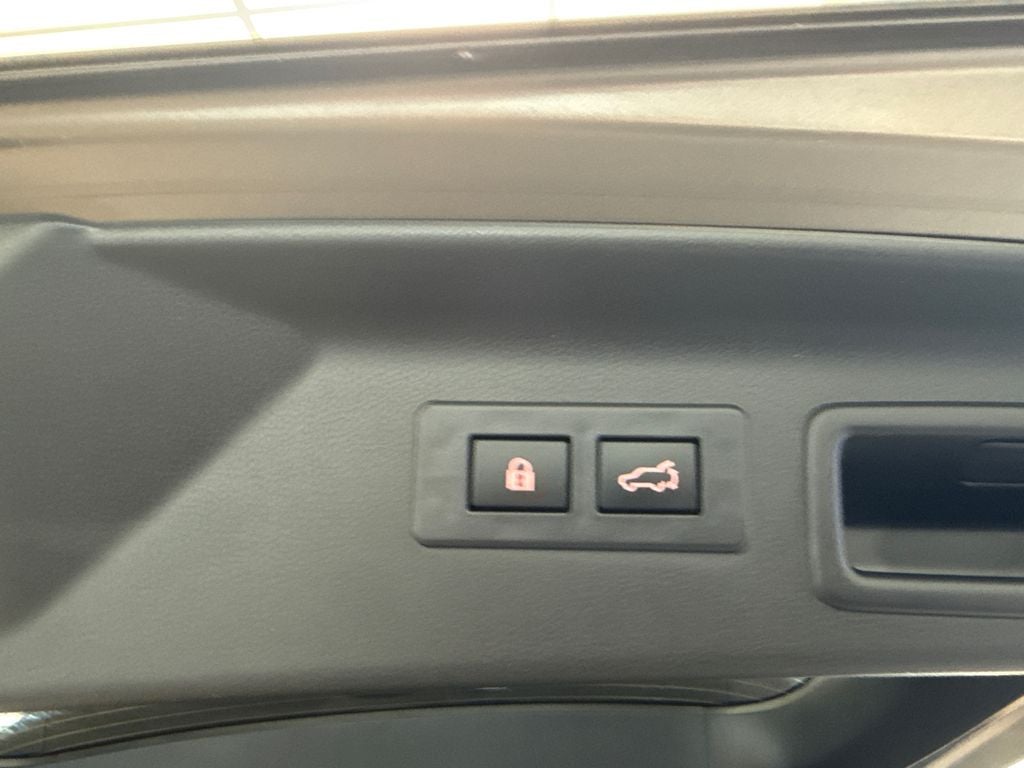 2025 Subaru Forester Premium Premium