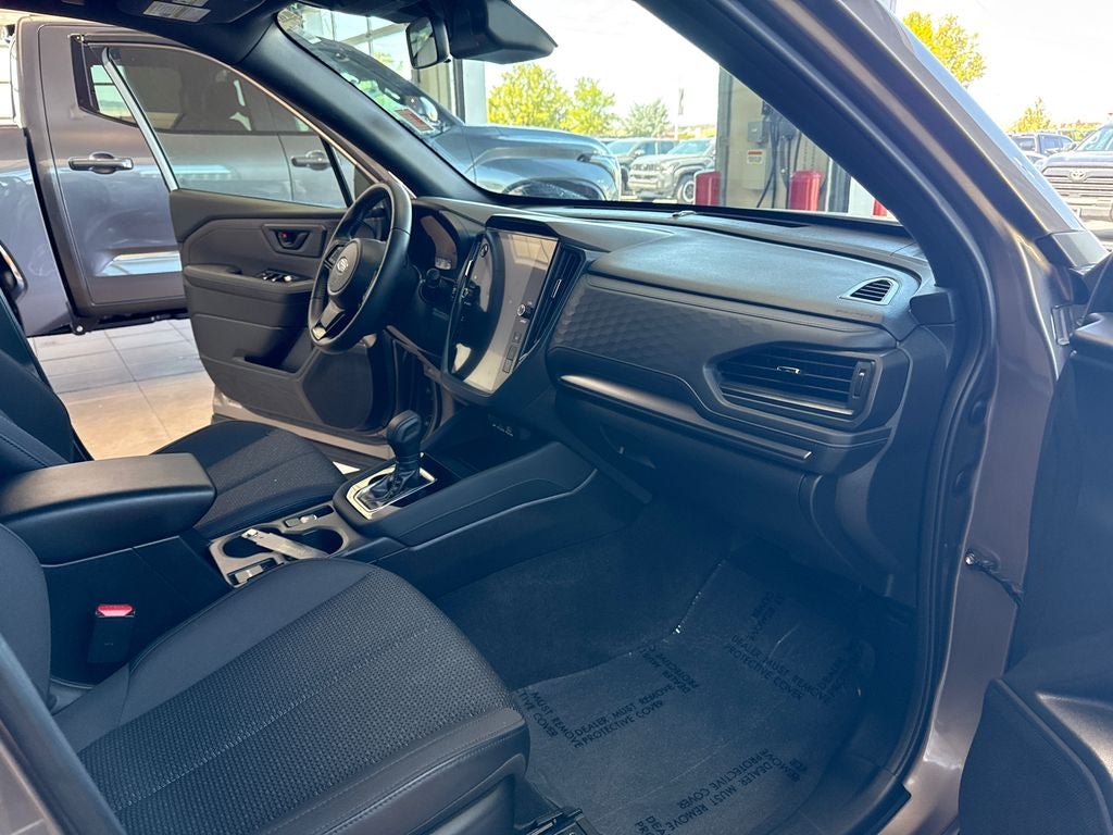 2025 Subaru Forester Premium Premium