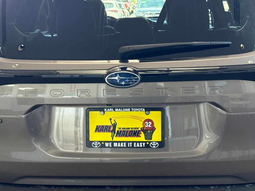 2025 Subaru Forester Premium Premium