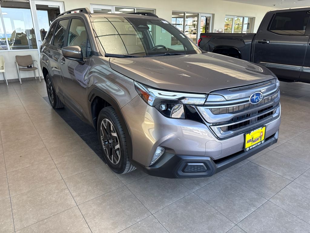 2025 Subaru Forester Premium Premium