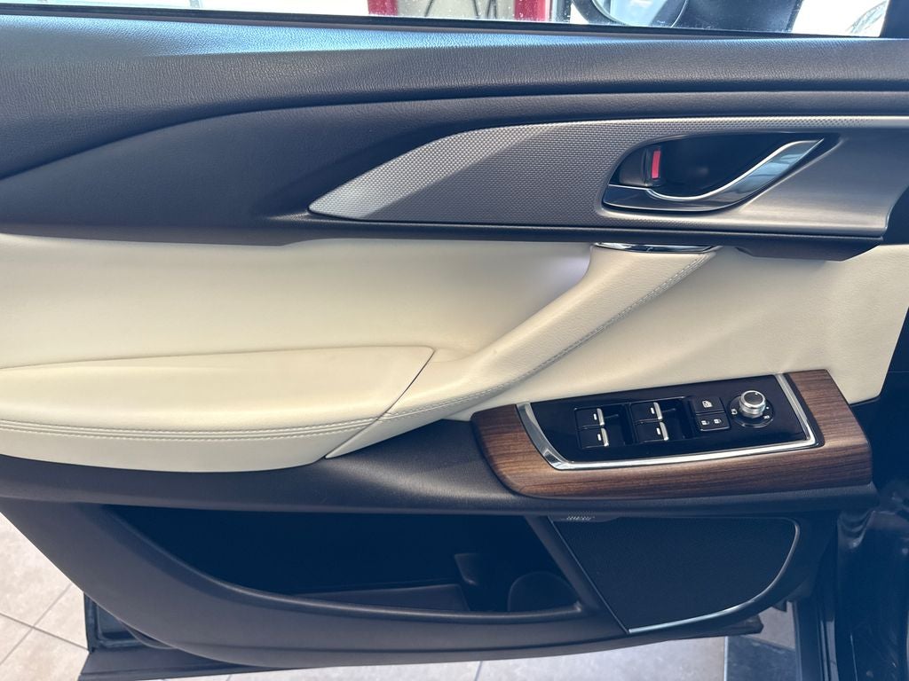 2022 Mazda Mazda CX-9 Signature