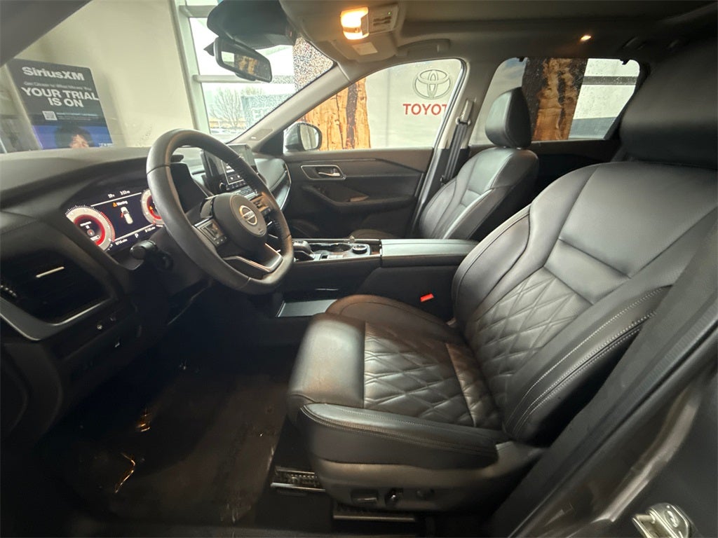 2021 Nissan Rogue Platinum