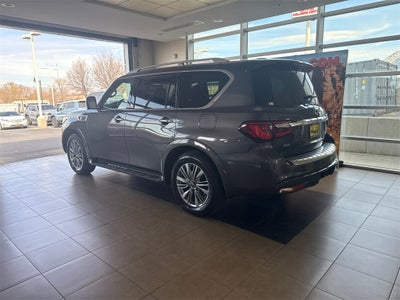 2024 INFINITI QX80 LUXE