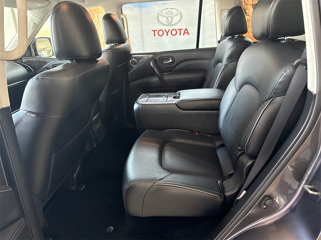 2024 INFINITI QX80 LUXE