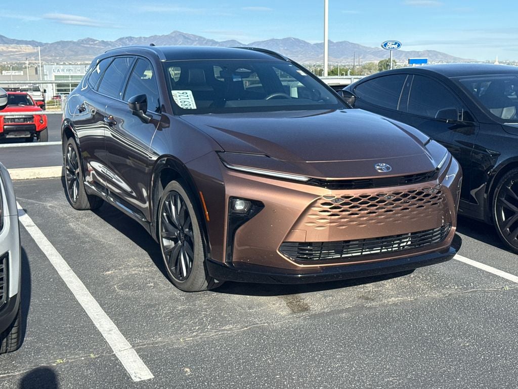 2025 Toyota Crown Signia Limited