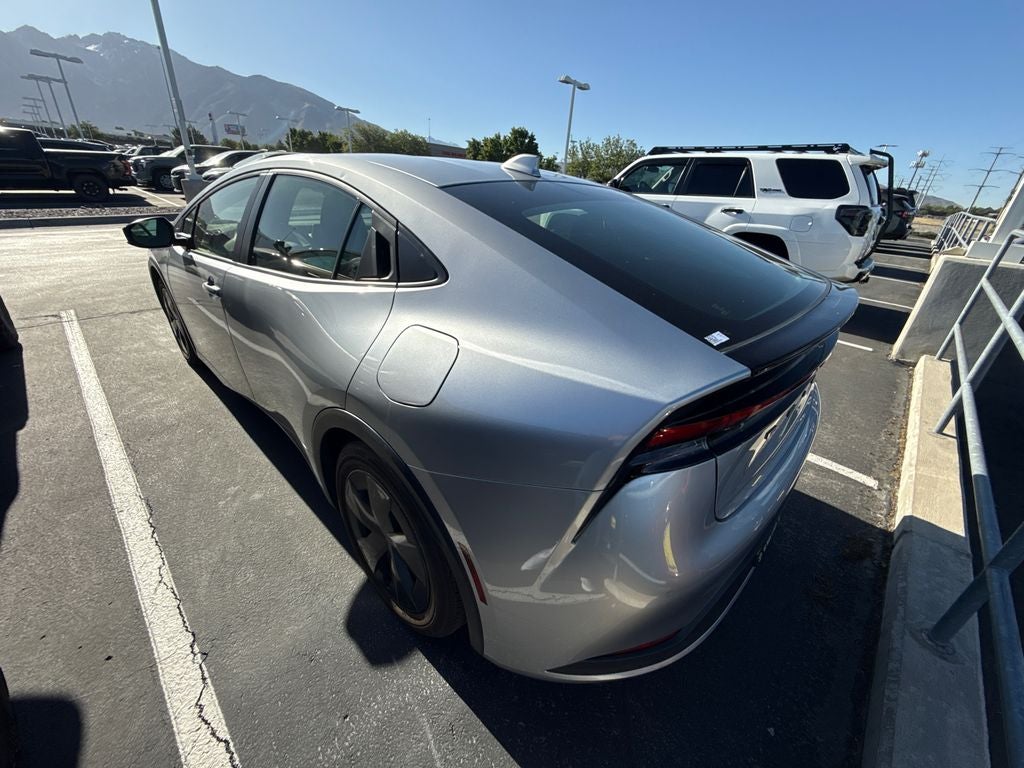 2024 Toyota Prius LE