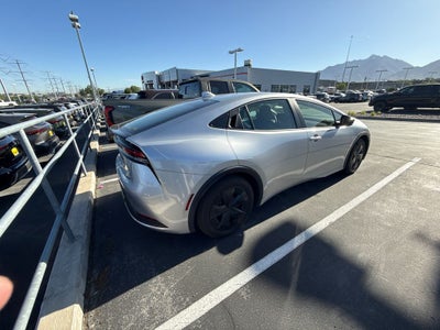 2024 Toyota Prius LE
