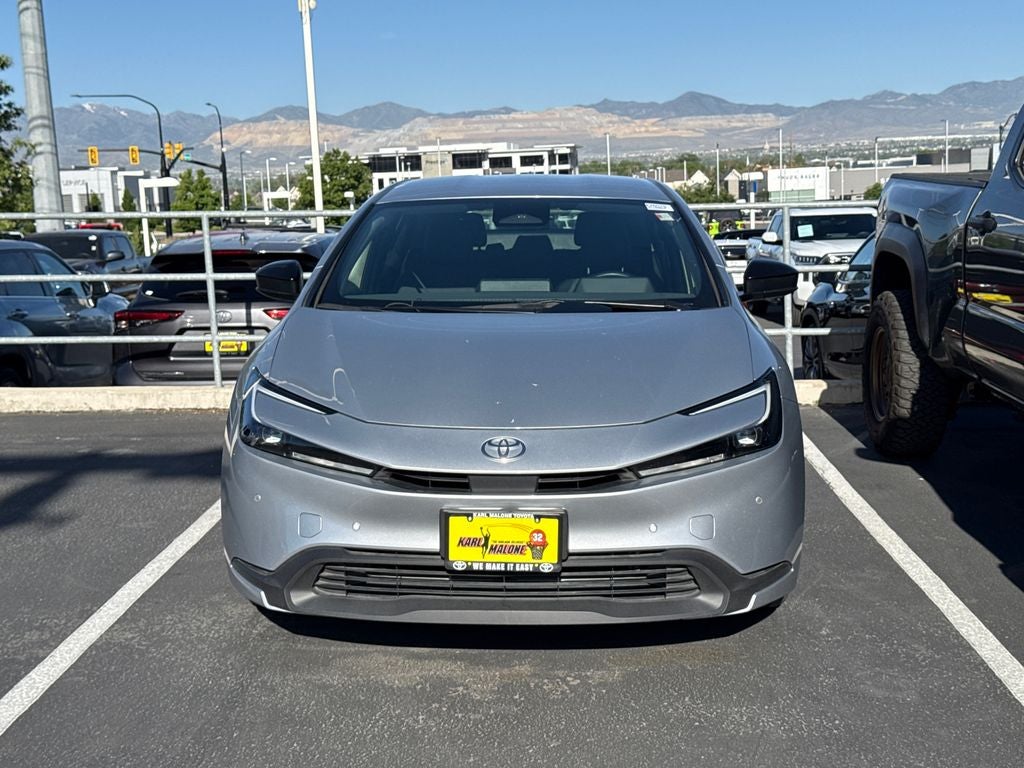 2024 Toyota Prius LE