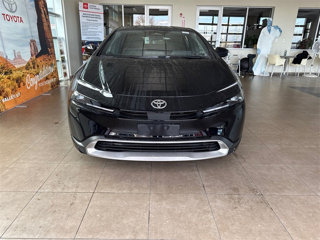 2026 Toyota Prius Plug-In Hybrid SE