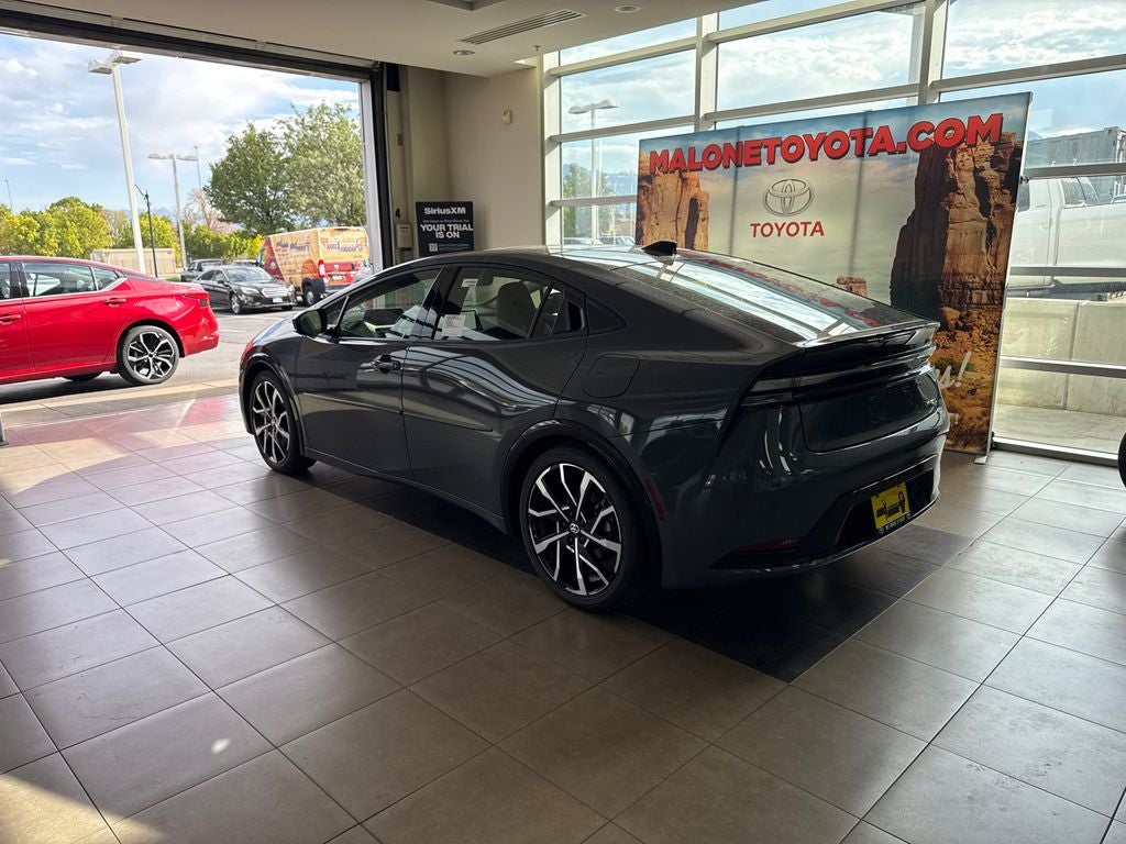 2027 Toyota Prius Plug-in Base