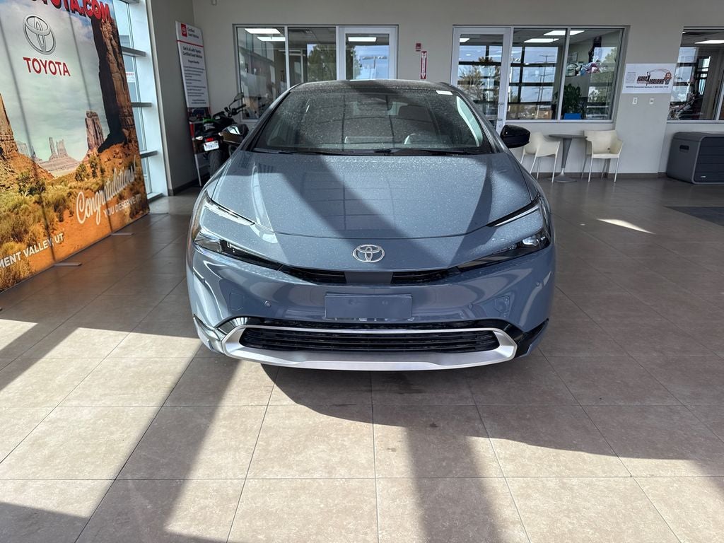 2027 Toyota Prius Plug-in Base