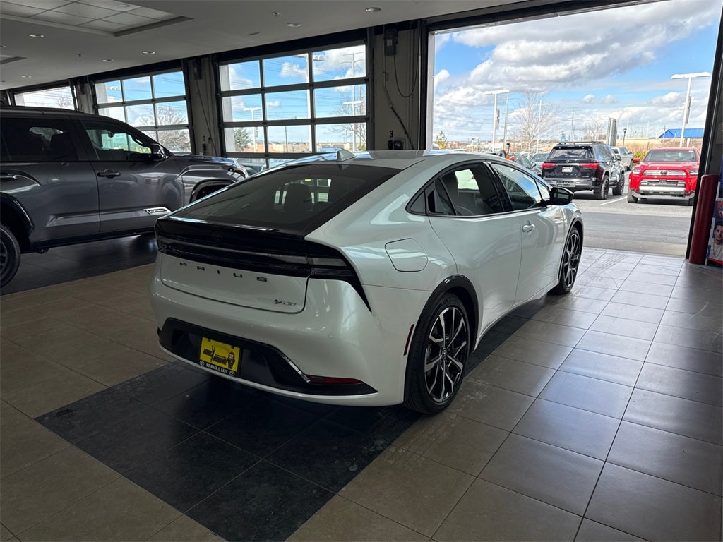 2025 Toyota Prius Plug-In Hybrid XSE Premium