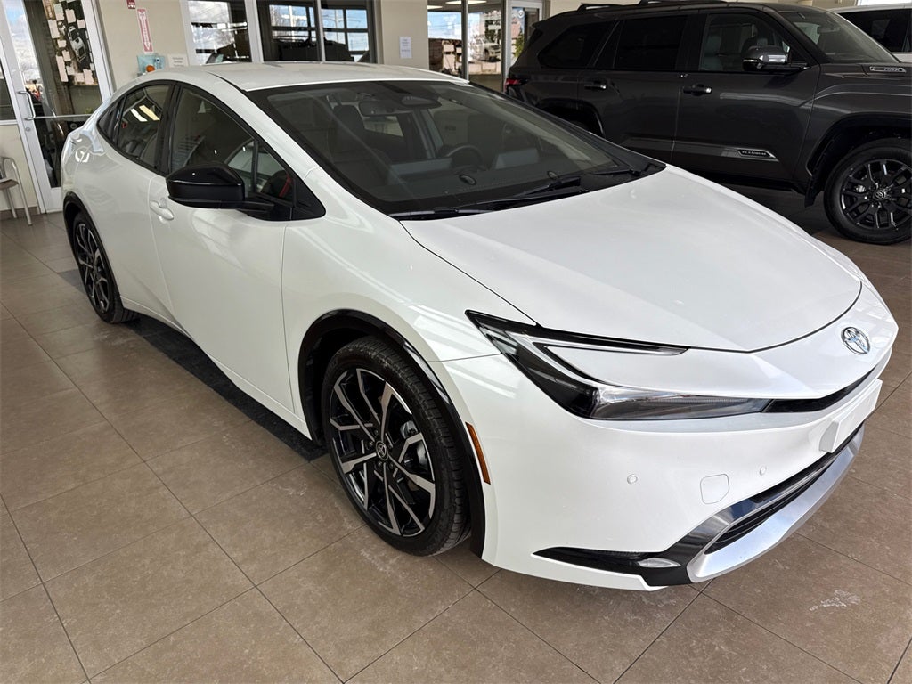 2025 Toyota Prius Plug-In Hybrid XSE Premium