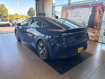 2026 Toyota Prius Plug-In Hybrid SE