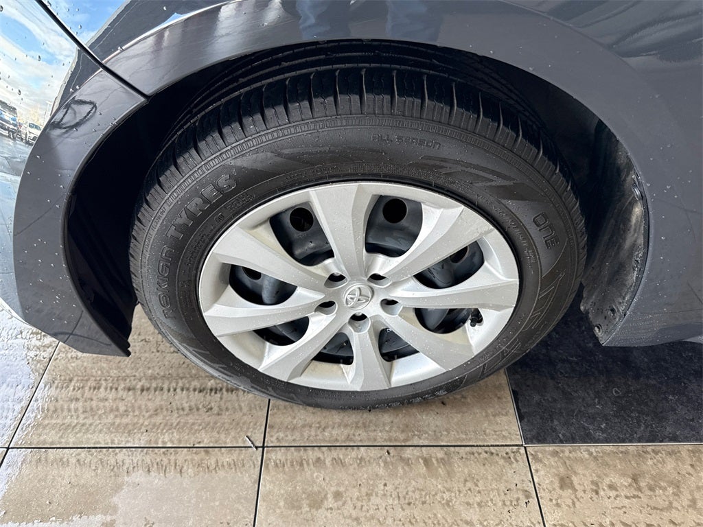 2024 Toyota Corolla Hybrid LE