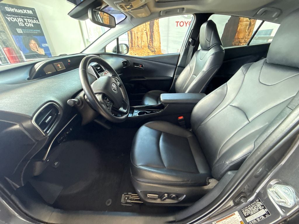 2021 Toyota Prius XLE