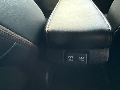 2021 Toyota Prius XLE