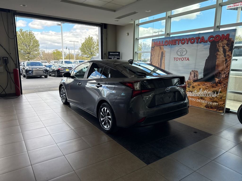 2021 Toyota Prius XLE