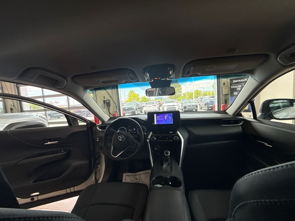 2024 Toyota Venza LE