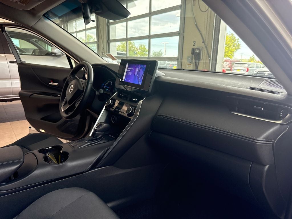 2024 Toyota Venza LE