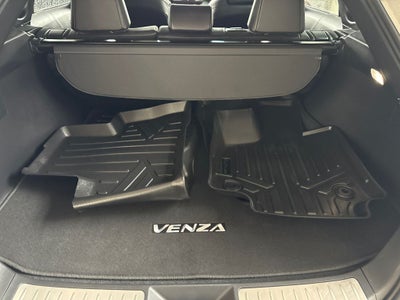 2024 Toyota Venza Nightshade