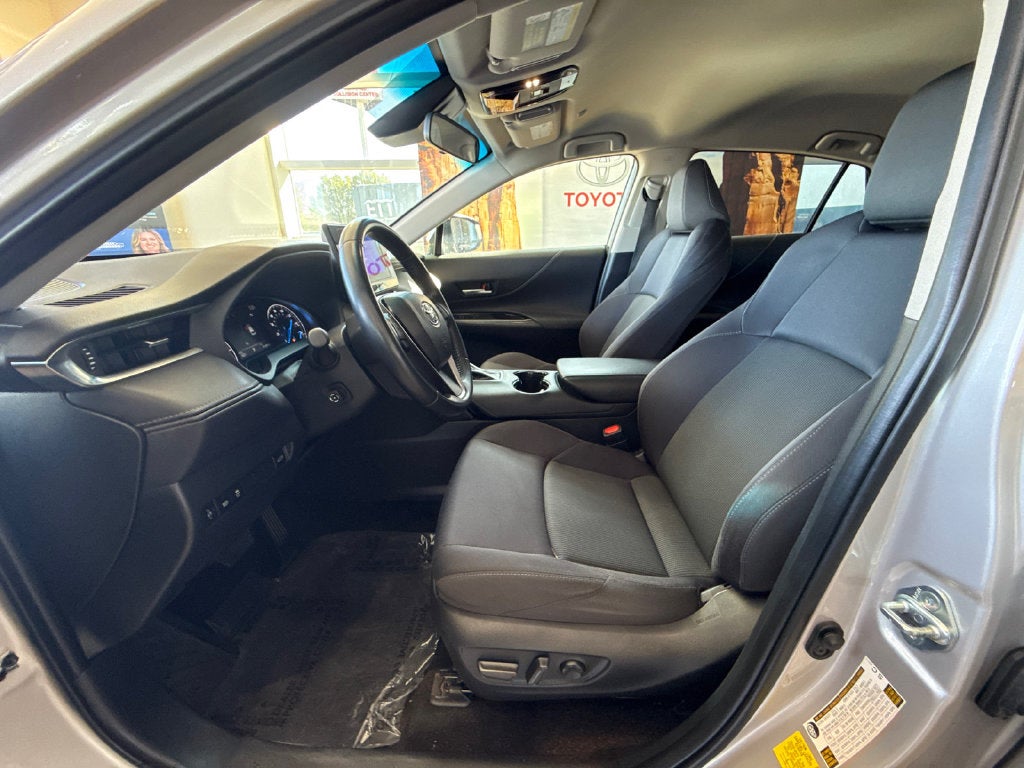 2024 Toyota Venza LE