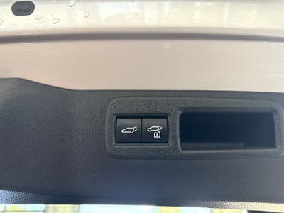 2024 Toyota Venza LE