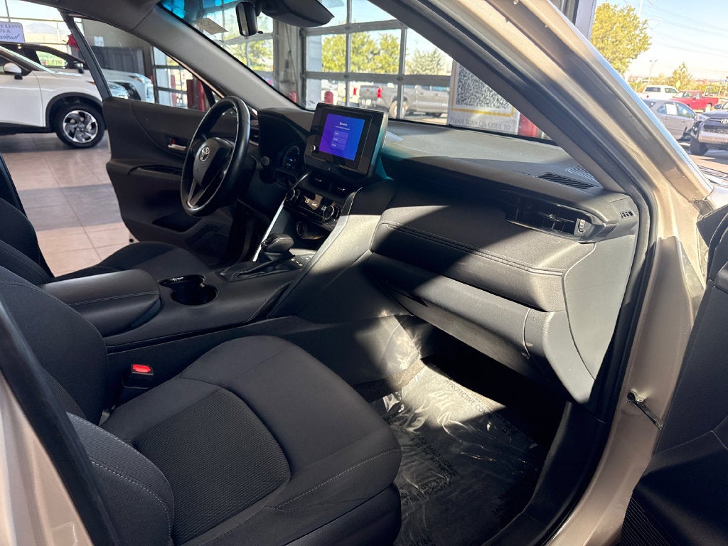 2024 Toyota Venza LE
