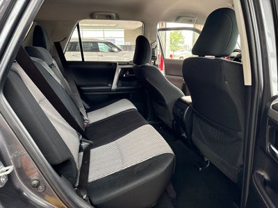 2022 Toyota 4Runner SR5