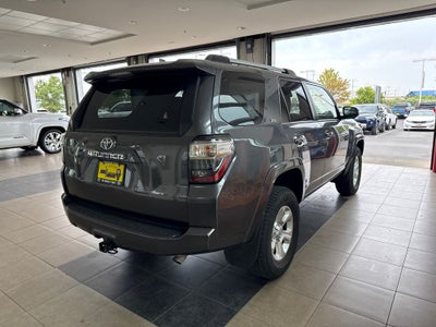 2022 Toyota 4Runner SR5