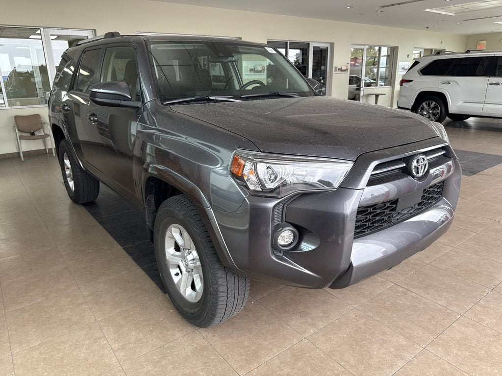 2022 Toyota 4Runner SR5