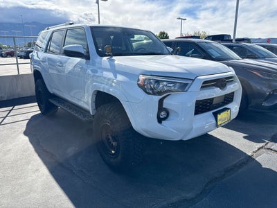 2024 Toyota 4Runner SR5