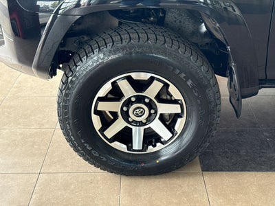 2024 Toyota 4Runner TRD Off-Road