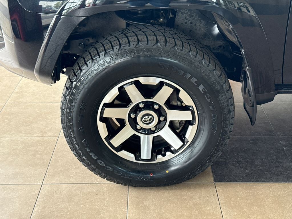 2024 Toyota 4Runner TRD Off-Road
