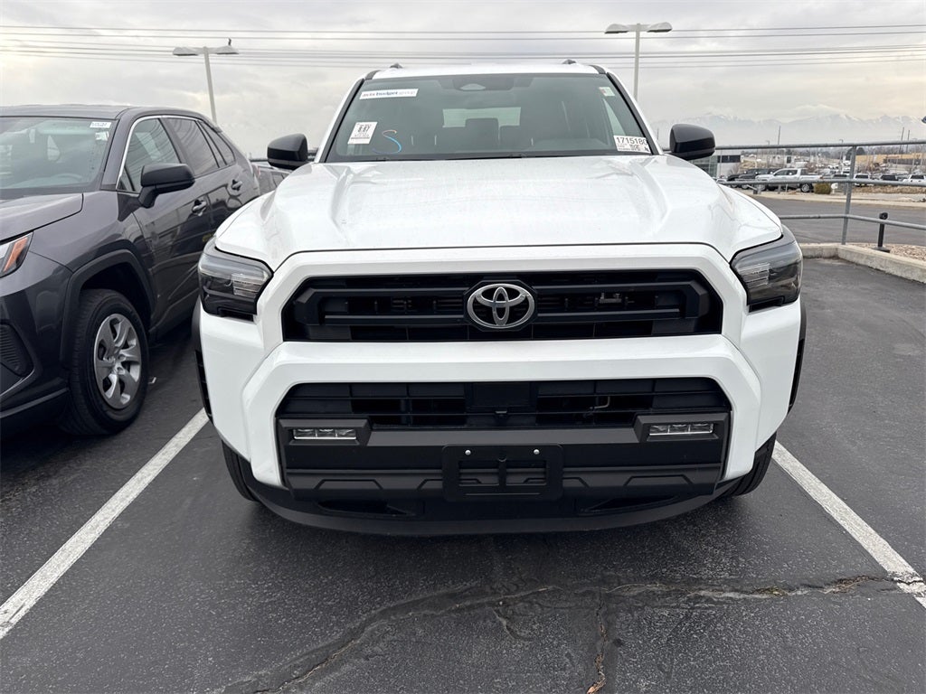 2025 Toyota 4Runner SR5