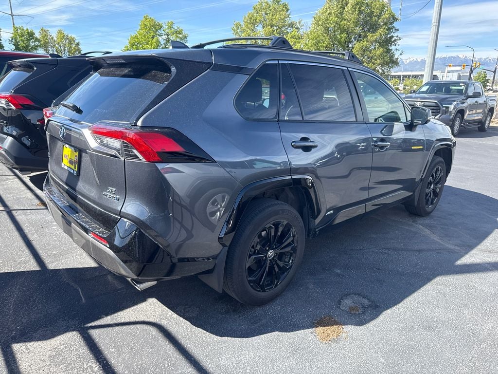 2023 Toyota RAV4 Hybrid SE