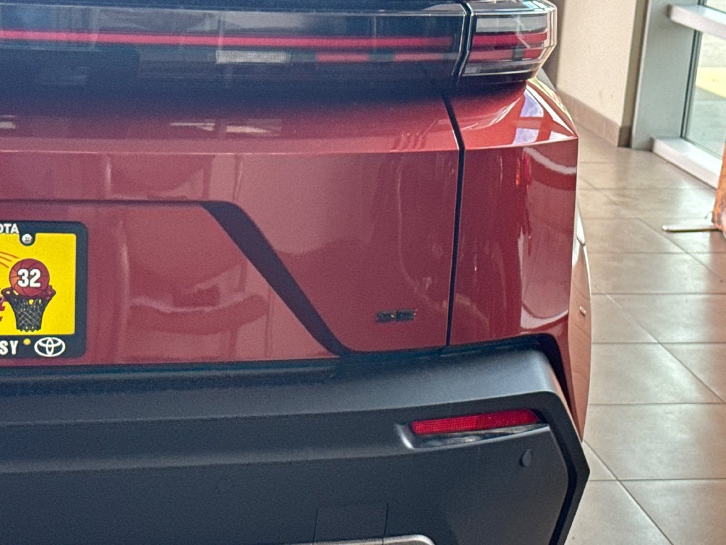 2026 Toyota C-HR SE