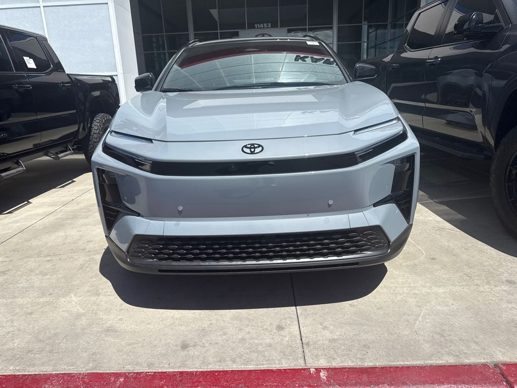 2026 Toyota C-HR XSE