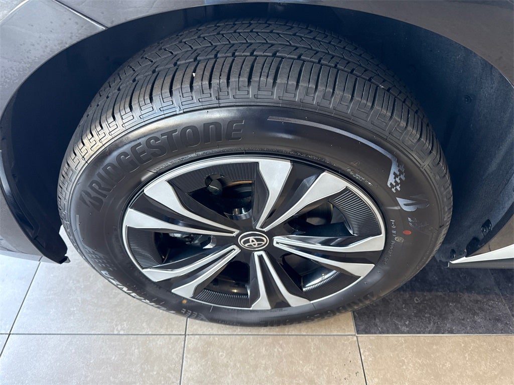 2024 Toyota bZ4X XLE