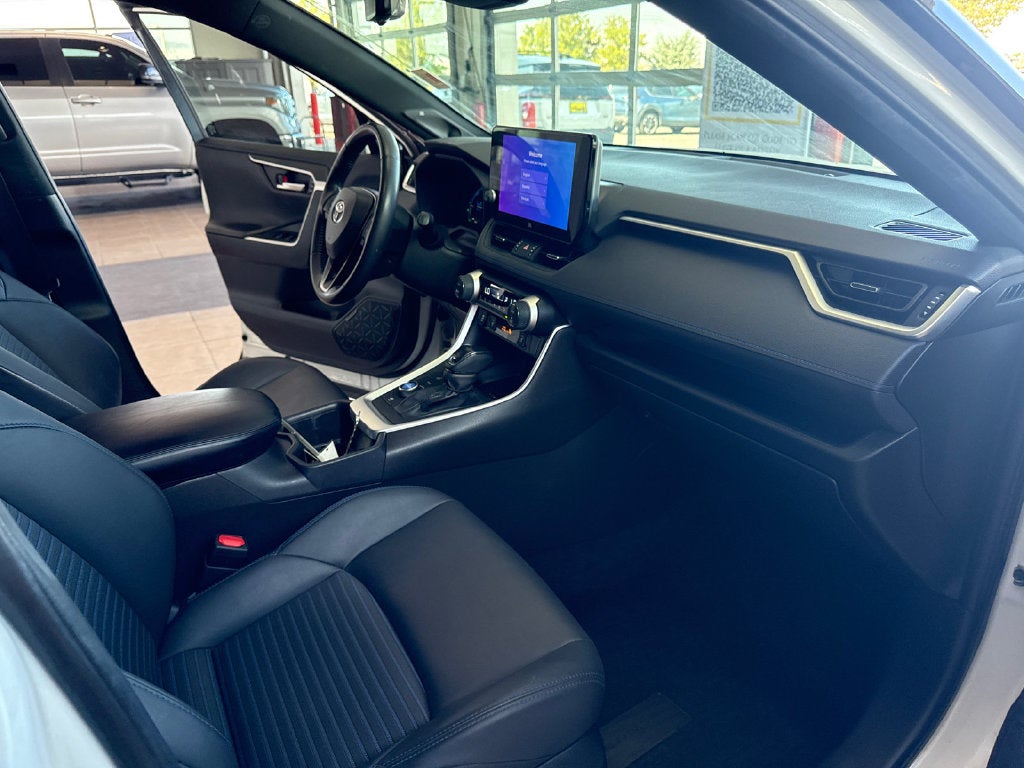 2023 Toyota RAV4 Hybrid XSE