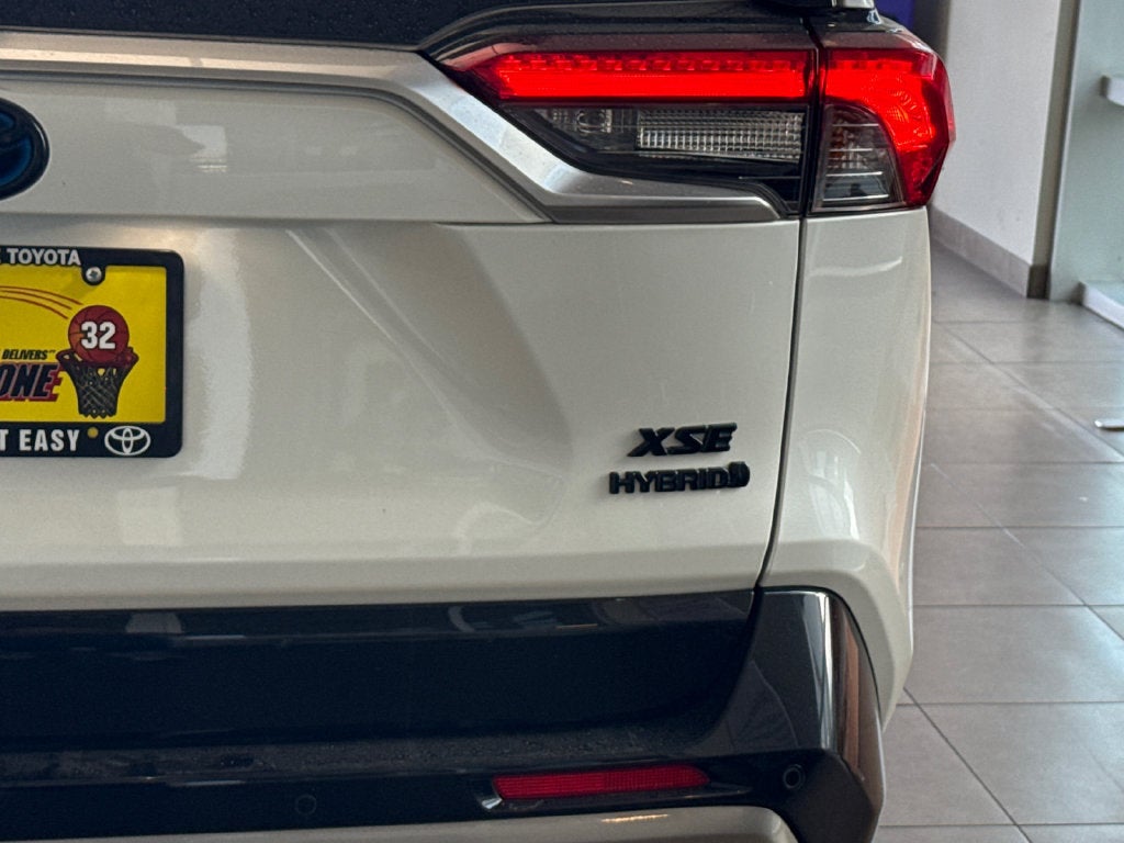 2023 Toyota RAV4 Hybrid XSE