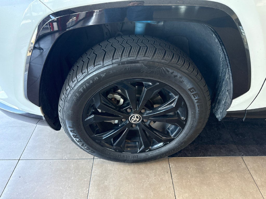 2023 Toyota RAV4 Hybrid XSE