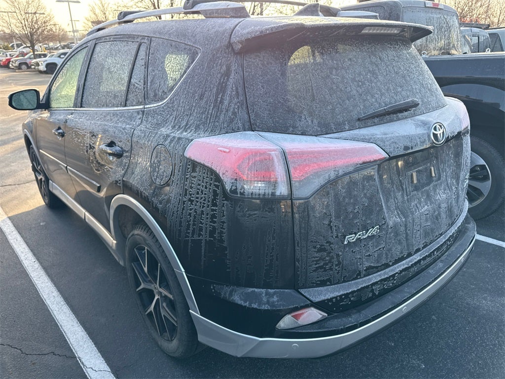 2016 Toyota RAV4 SE