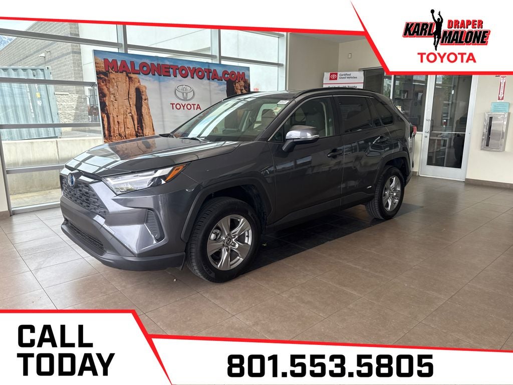 2022 Toyota RAV4 Hybrid XLE