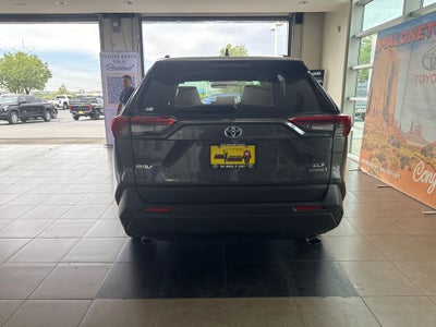 2022 Toyota RAV4 Hybrid XLE